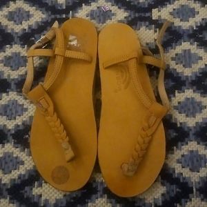 Size medium  braided Rainbow sandals. NEW. Never worn.
